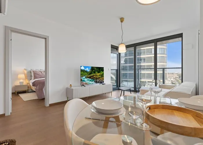 Eurovea Tower 3 River View Daire Bratislava