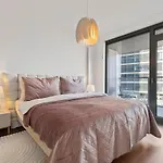 Eurovea Tower 3 River View Apartamento *