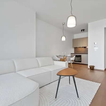 Eurovea Tower 3 River View * Bratislava