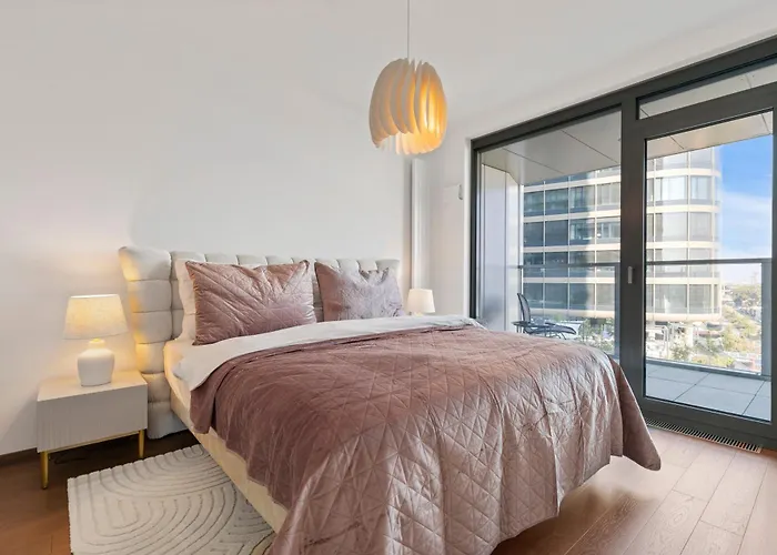 Eurovea Tower 3 River View *