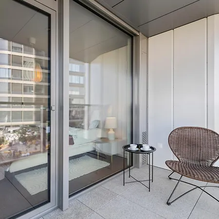 Eurovea Tower 3 River View Apartment Bratislava